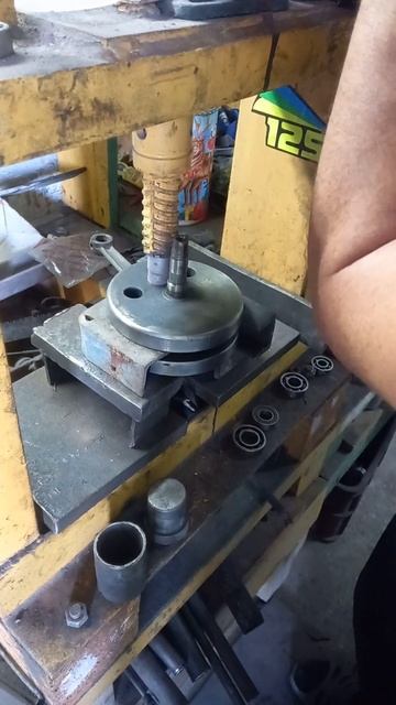 Разборка коленвала Минск 125. смотреть онлайн