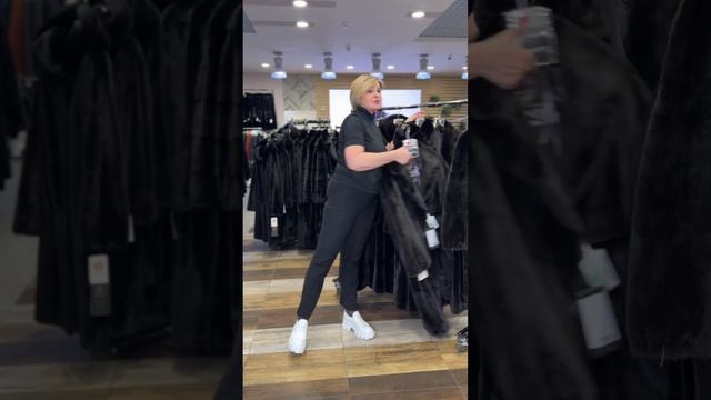 НЕ УПУСТИТЕ🔥СУПЕР КАЧЕСТВЕННЫЕ ШУБЫ ИЗ НОРКИ МЕХА Blac смотреть онлайн
