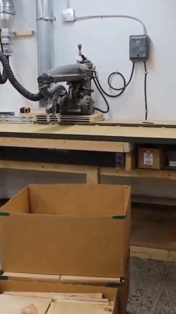 Нужна ли пчеловоду торцовочная пила? Отрывок из ролик? смотреть онлайн