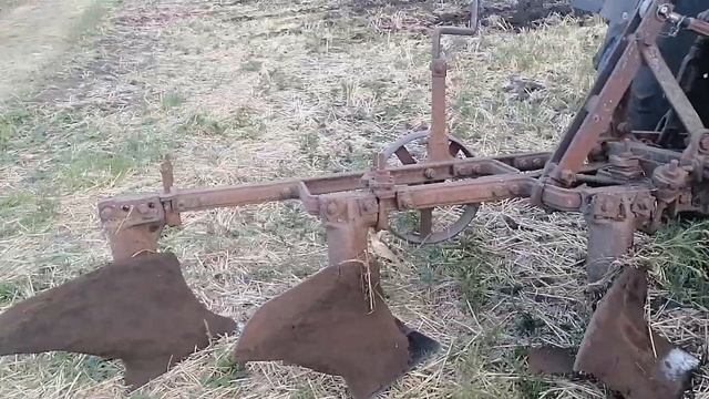 Пахота 2022 Юмз і плн 3.35 смотреть онлайн