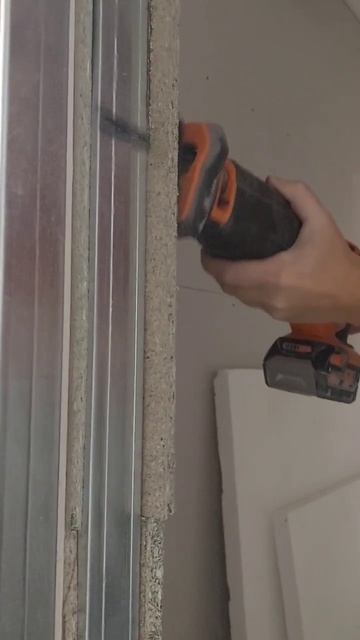 Сабельная пила смотреть онлайн