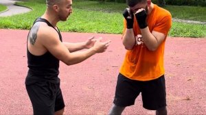 Как боксировать против левши ! Правша - левша в боксе !