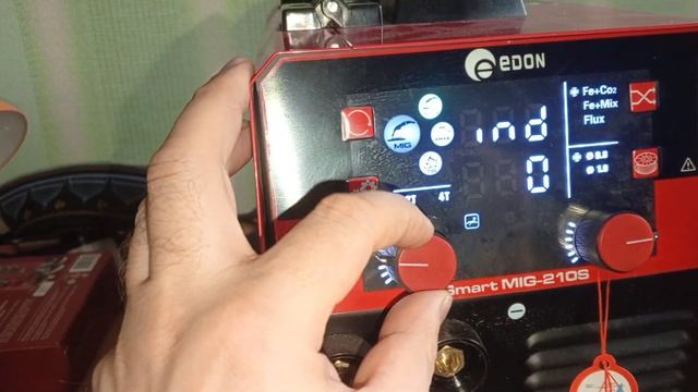 Полуавтомат EDON Smart MIG 210 S . смотреть онлайн
