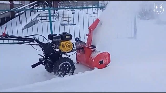Мотокультиватор Champion BC 7713   Приставка снегоуборочная ?
