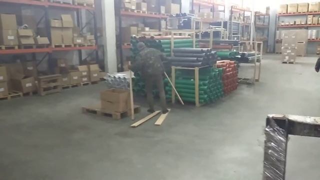 лыжник по бетону смотреть онлайн
