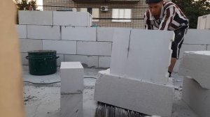 распил газоблока сабельной пилой.250*600*400