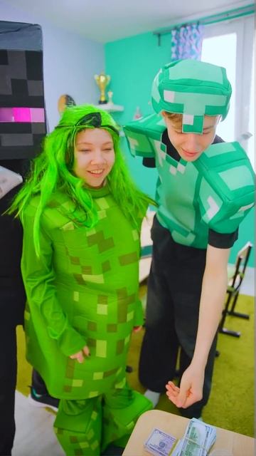 My Minecraft Foster Family and My Challenge! #funny #minecraft смотреть онлайн