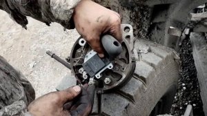 Замена реле регулятора напряжения на генераторе Кама?