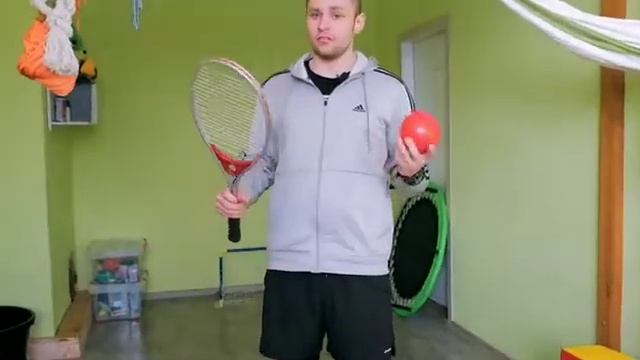 Упражнение 13. Мяч и ракетка.