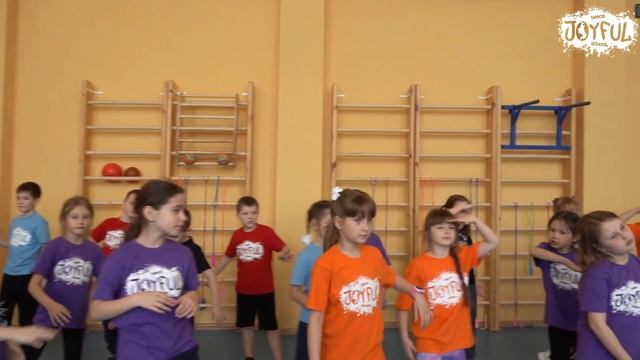 Занятия по Хип-хопу в Павловской СОШ д. Чёрная смотреть онлайн