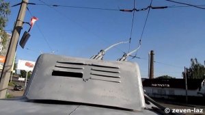 Черкасский троллейбус- Вид на штанги и контактную сет?