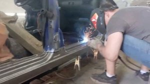 ваз 2114 замена порогов, соединитель дна с порогом и под?