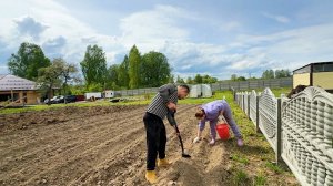 Наконец-то справились! Посадили картошку. Куда нам столько? Жизнь простых людей в деревне.