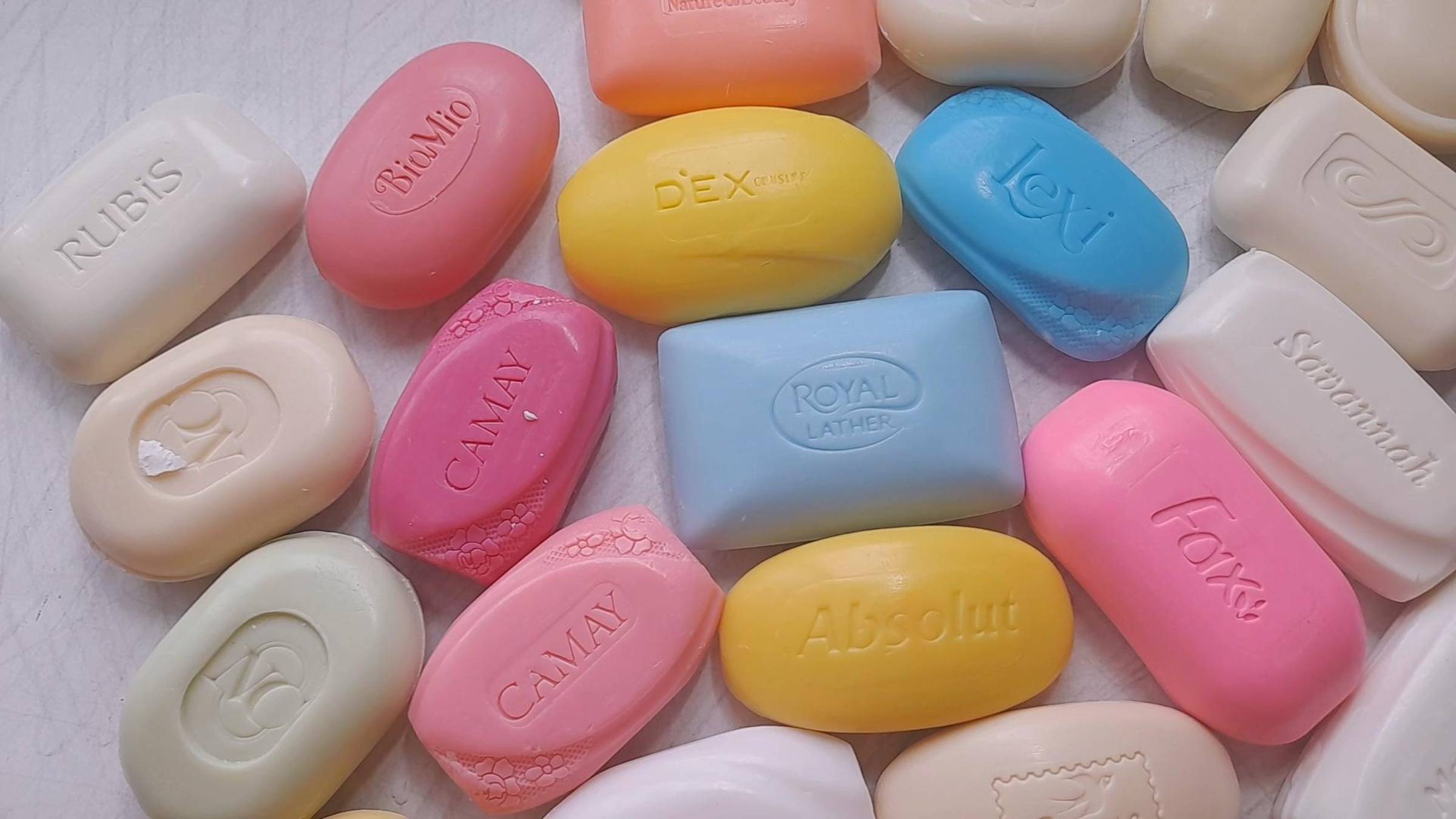 АСМР   Шуршание оберток, распаковка  и расклад мыла без слов.