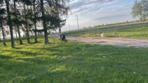 Покатушки на питбайках ( детские) по полю🤩