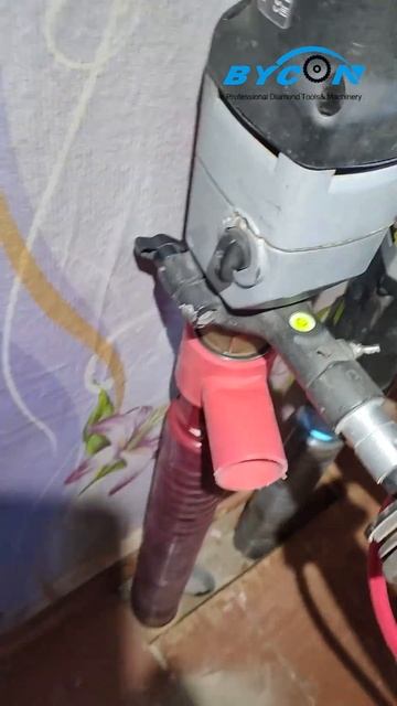 BYCON DB 132 vs BYCON DB 202D Какая дрель быстрее сверлит смотреть онлайн