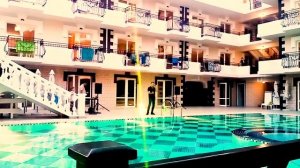 Крым.  Отель Камелот . Полчаса