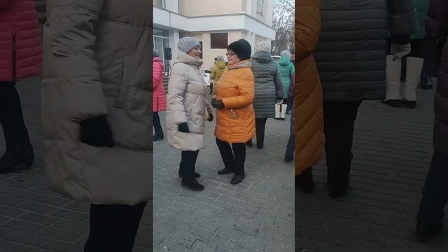 Снегири......04.12.22 Гомель парк Луначарского 🥰 смотреть онлайн