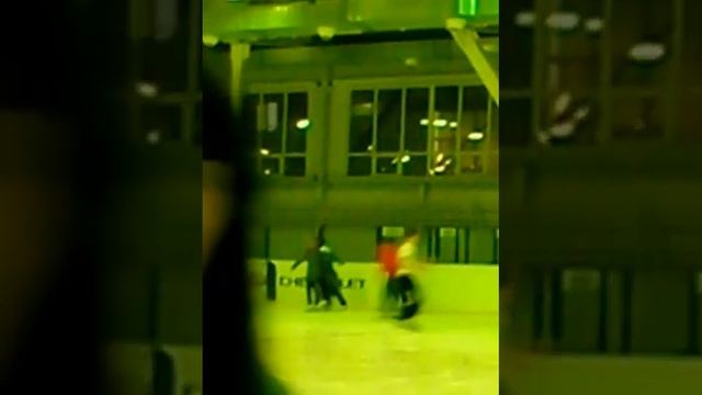 мой первый выход на лед смотреть онлайн