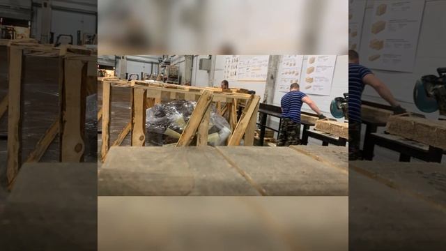 Работа на торцовочная циркулярная пила #труд#работа#ц? смотреть онлайн