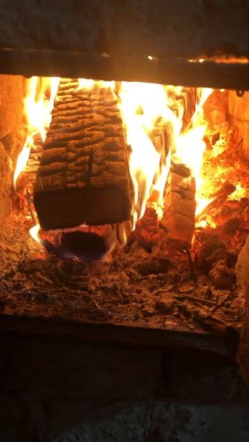 Медитация, треск огня очень успокаивает... #длядуши  #тр