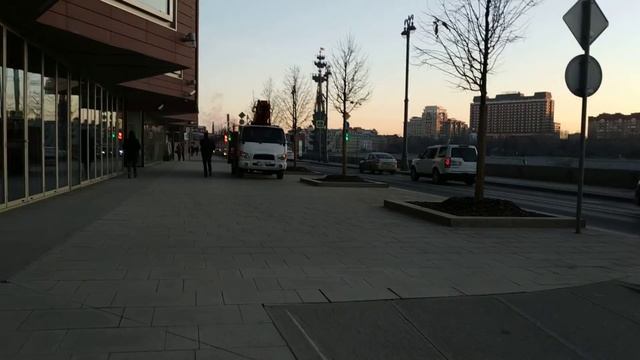 Москва слезам не верит....