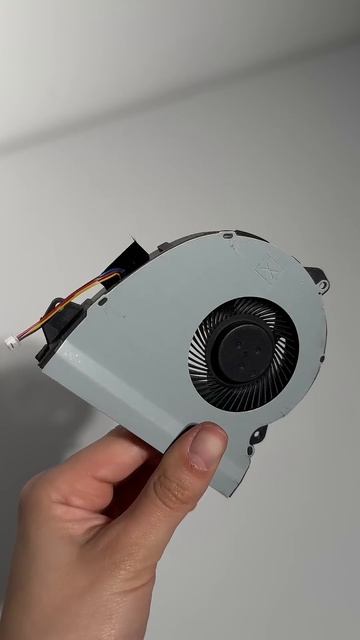 Вентилятор кулер для ноутбука Asus ROG 079585 смотреть онлайн