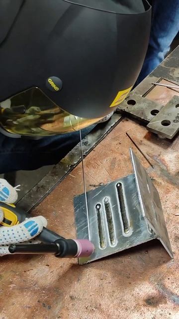 Аргон на hugong multi wave 315 AC/DC, как вам? Братва, напишите нам # смотреть онлайн