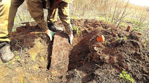 О ЧЁРТ...Я НАШЁЛ И Я ЗДЕСЬ ОДИН РАЙСКОЕ МЕСТО ДЛЯ МЕТАЛЛОКОПА. Гружу в прицеп находки-