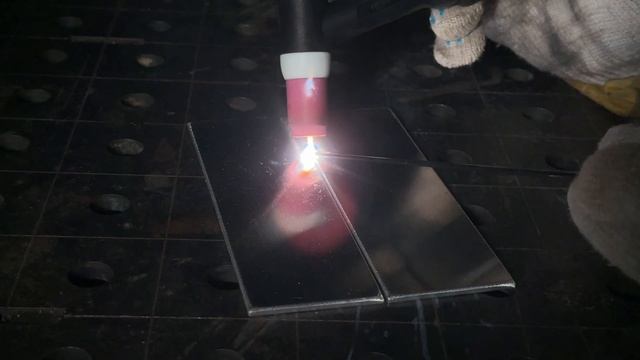 Обзор сварочного аппарата ПТК HANKER MIG 230 DP AC/DC PFC LCD H95