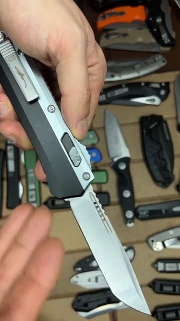 Большой, фронтальный, танто автомат - реплика Microtech Glyko смотреть онлайн