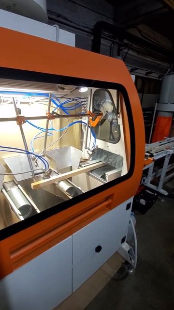 Линию покраски и шлифовки погонажа для деталей скамее смотреть онлайн