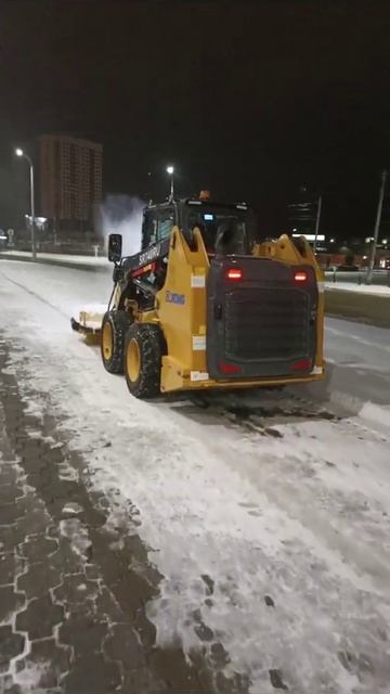 Аренда Услуги по уборке Снега в Воронеже 89056563663 смотреть онлайн