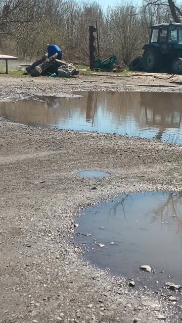 Здесь чистят металл #автосервис #пескоструй #работа #п? смотреть онлайн