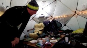 ТЕСТ Отопителя е - corner и Палатки Yurta 420 Universal от RUSTRAIL Рыб?