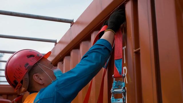 Растарка контейнера с тяжеловесным грузом