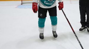 КАК КАТАТЬСЯ СПИНОЙ НА КОНЬКАХ?