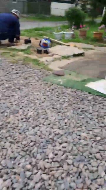 #дача. Используйте очки, когда работаете болгаркой! 👍? смотреть онлайн