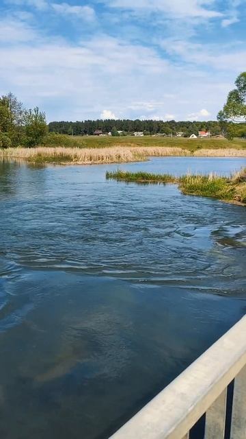 Маленькая речка в глубинке