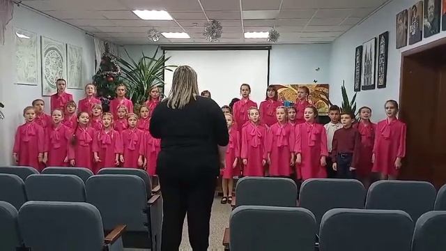 Молодший хор"Струмочок"- "Дивак" смотреть онлайн