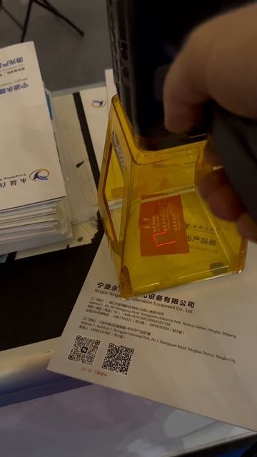 Лазерная гравировка #china #business #machine #exhibition #factory #graver #lase смотреть онлайн