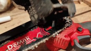 Пила аккумуляторная цепная бесщёточная DeMak натяжка це