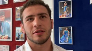 Олимпийский чемпион, Разамбек Жамалов, в музее «Борьб?