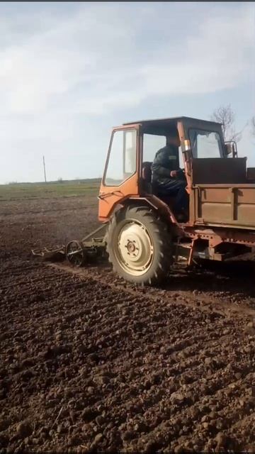 Початок весняно-польових робіт! Культивація 🚜!!! смотреть онлайн