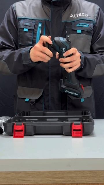 ALTECO – CMT – 20V – LI сымсыз кәсіби кескіш/жаңартқыш смотреть онлайн