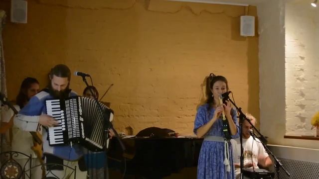 Степан Усач с песней "Улыбка" смотреть онлайн