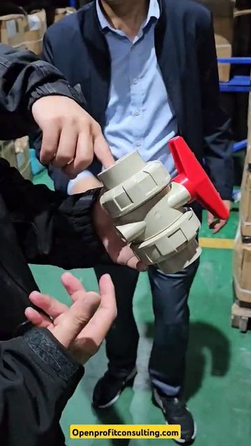 Склад готовой продукции пластиковой арматуры и труб #? смотреть онлайн