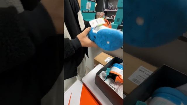 ПОЛУЧИЛ 7 ПАР ОТЛИЧНЫХ КРОССОВОК ИЗ POIZON!