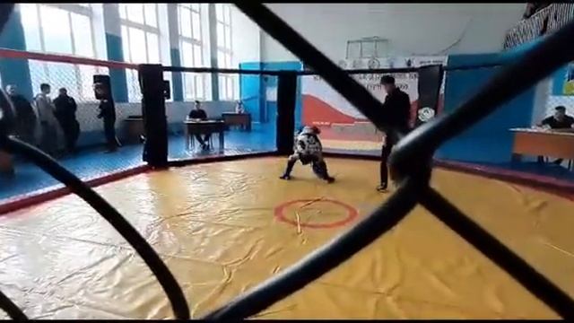 Баймурзин Саян чемпион области по Жекпежек. Тренер Ам?