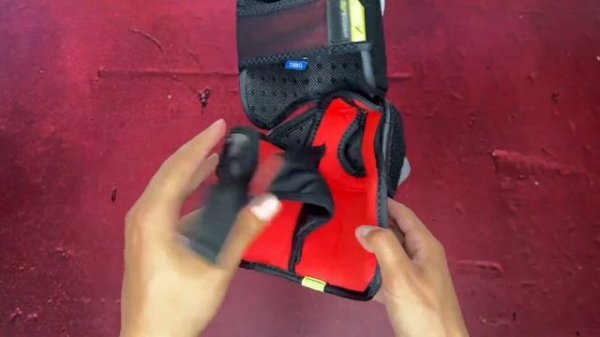 Хоккейные локти BAUER VAPOR HYPERLITE